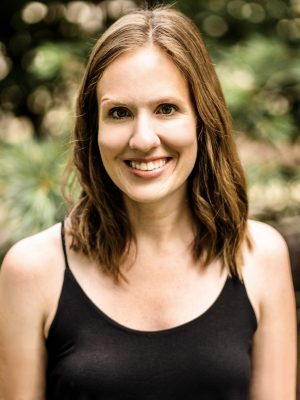Chelsea Headshot